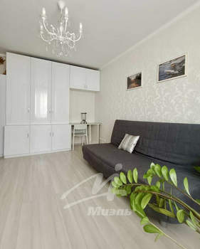 2-к квартира, вторичка, 46м2, 1/12 этаж