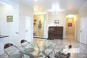 5-к квартира, вторичка, 176м2, 8/8 этаж