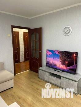 2-к квартира, вторичка, 43м2, 9/9 этаж