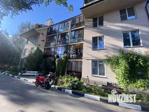 2-к квартира, вторичка, 51м2, 1/4 этаж