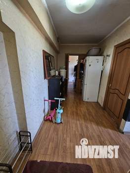 3-к квартира, вторичка, 56м2, 9/9 этаж
