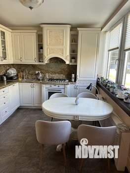 3-к квартира, вторичка, 92м2, 1/4 этаж