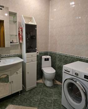 4-к квартира, вторичка, 130м2, 7/11 этаж