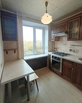 3-к квартира, вторичка, 56м2, 8/9 этаж
