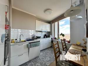 2-к квартира, вторичка, 52м2, 18/25 этаж