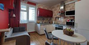 2-к квартира, вторичка, 60м2, 9/25 этаж
