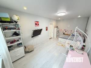 3-к квартира, вторичка, 77м2, 3/25 этаж