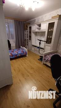 2-к квартира, вторичка, 64м2, 8/17 этаж