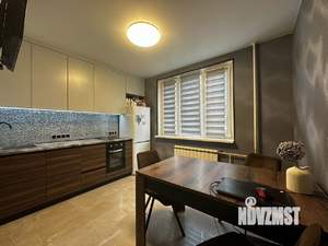 3-к квартира, вторичка, 74м2, 1/17 этаж