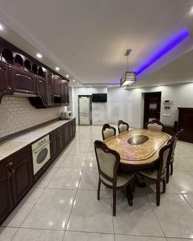 2-к квартира, вторичка, 65м2, 3/10 этаж