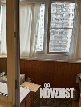 2-к квартира, вторичка, 62м2, 8/10 этаж