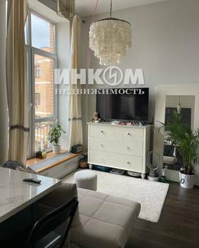 2-к квартира, вторичка, 56м2, 9/9 этаж