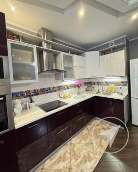 3-к квартира, вторичка, 83м2, 2/25 этаж