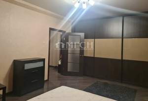 1-к квартира, вторичка, 42м2, 5/19 этаж