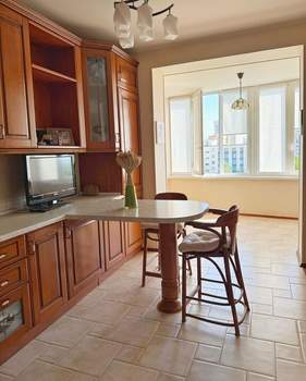 3-к квартира, вторичка, 108м2, 8/17 этаж