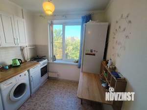 3-к квартира, вторичка, 49м2, 8/9 этаж