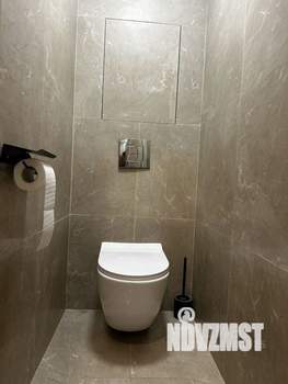 3-к квартира, вторичка, 74м2, 1/17 этаж