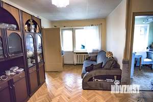 2-к квартира, вторичка, 43м2, 5/5 этаж