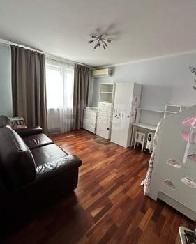 3-к квартира, вторичка, 82м2, 13/25 этаж