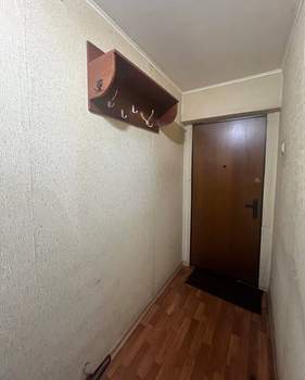 3-к квартира, вторичка, 58м2, 1/5 этаж
