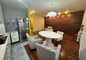 2-к квартира, вторичка, 66м2, 1/5 этаж