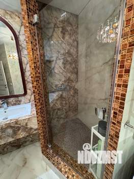 2-к квартира, вторичка, 65м2, 9/18 этаж