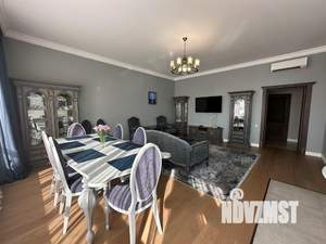 3-к квартира, вторичка, 126м2, 8/8 этаж