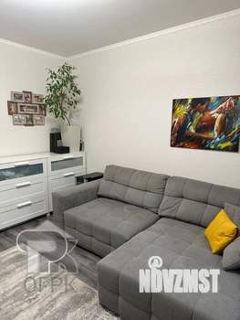 2-к квартира, вторичка, 53м2, 1/4 этаж