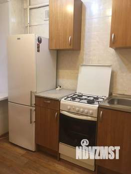 2-к квартира, вторичка, 38м2, 1/9 этаж