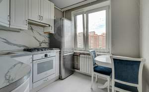 4-к квартира, вторичка, 65м2, 9/9 этаж