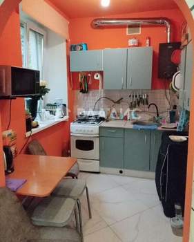 3-к квартира, вторичка, 56м2, 5/5 этаж