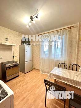 1-к квартира, вторичка, 42м2, 15/25 этаж