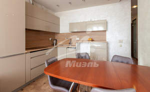 2-к квартира, вторичка, 58м2, 14/25 этаж