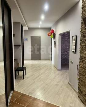 3-к квартира, вторичка, 106м2, 5/8 этаж