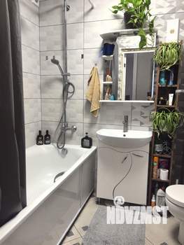 2-к квартира, вторичка, 65м2, 4/4 этаж