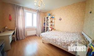 4-к квартира, вторичка, 103м2, 16/25 этаж