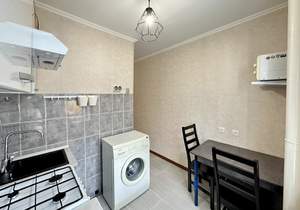 2-к квартира, вторичка, 45м2, 8/9 этаж