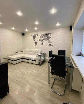 2-к квартира, вторичка, 45м2, 1/5 этаж
