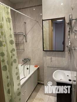 2-к квартира, вторичка, 65м2, 13/19 этаж