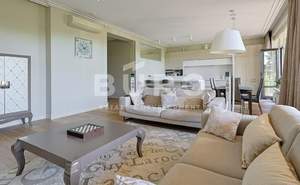 4-к квартира, вторичка, 280м2, 2/3 этаж