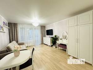 Студия квартира, вторичка, 33м2, 4/25 этаж