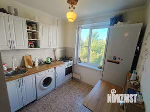 3-к квартира, вторичка, 49м2, 8/9 этаж