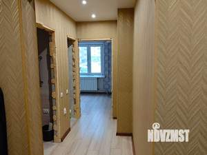 2-к квартира, вторичка, 61м2, 1/17 этаж