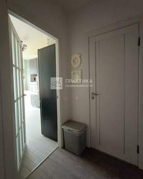 1-к квартира, вторичка, 42м2, 4/5 этаж