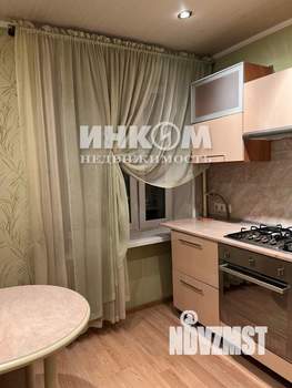 3-к квартира, вторичка, 57м2, 8/9 этаж