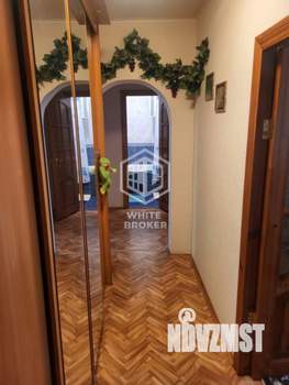 3-к квартира, вторичка, 77м2, 1/10 этаж