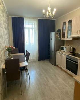 2-к квартира, вторичка, 63м2, 12/17 этаж