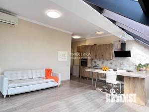 3-к квартира, вторичка, 96м2, 7/8 этаж