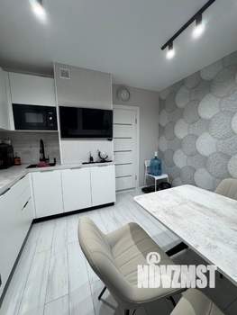 2-к квартира, вторичка, 56м2, 6/17 этаж