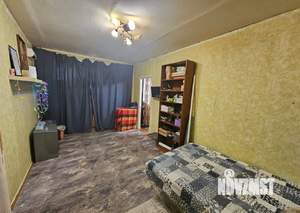 2-к квартира, вторичка, 43м2, 1/4 этаж
